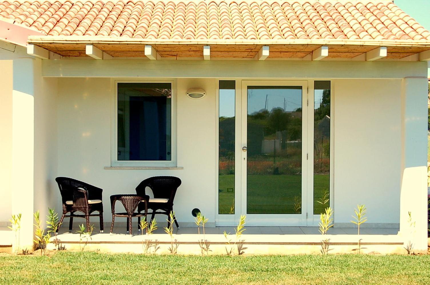 Hotel Budoni Beach Exterior photo