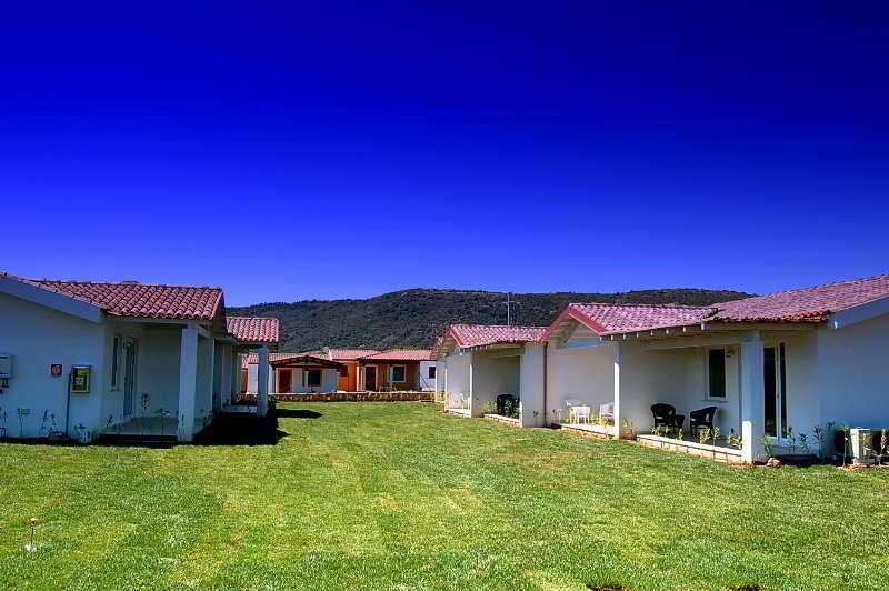 Hotel Budoni Beach Exterior photo